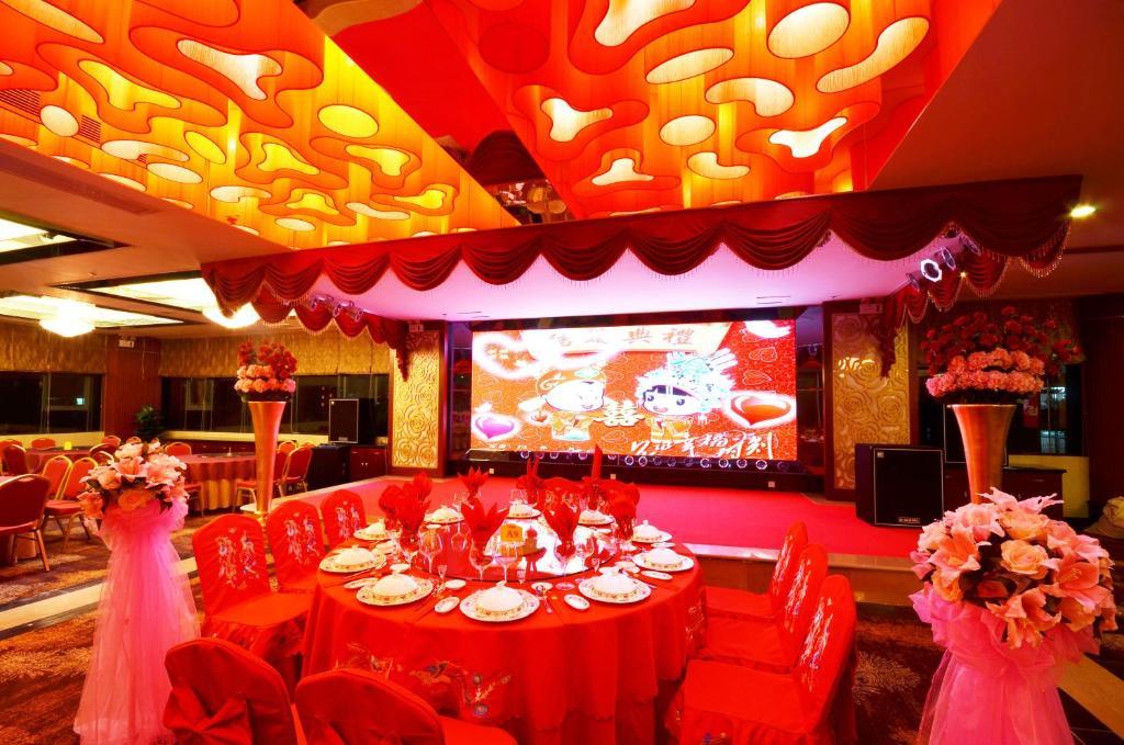 Huangma Holiday Hotel Хайкоу Экстерьер фото